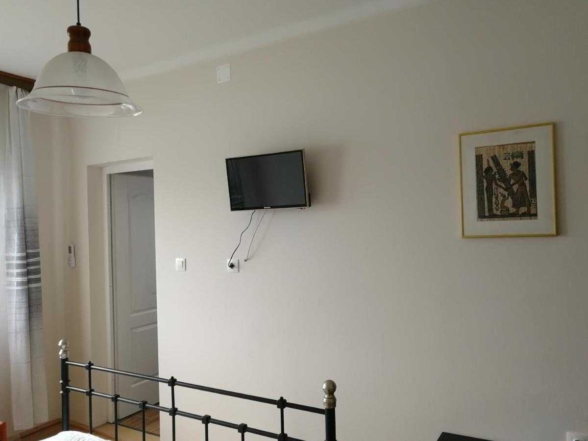 Zsuzsanna Vendeghaz Hotell Gyomaendrőd Exteriör bild